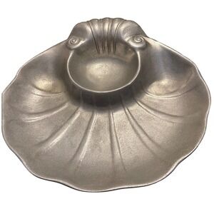 Wilton Armetale Shell Chip and Dip Server Silver Excellent‎ Coastal Serveware